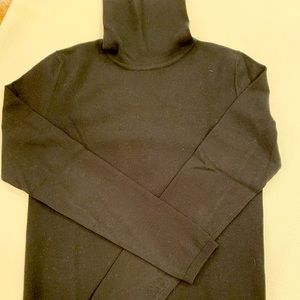 Black S Max Mara classic fitted turtleneck